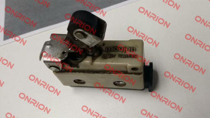  Limit Switch  Moujen